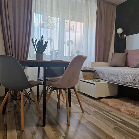 Friz&fany Charm House Проживание в семье *