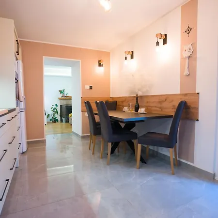 Friz&fany Charm House Проживание в семье *