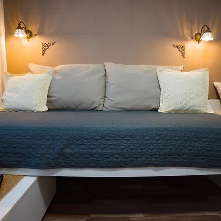 Friz&fany Charm House Проживание в семье Постойна